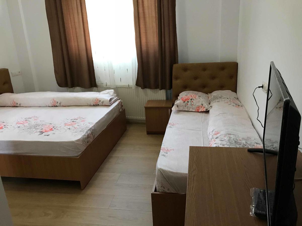 Pensiunea Colt De Rai Săcel Exterior foto